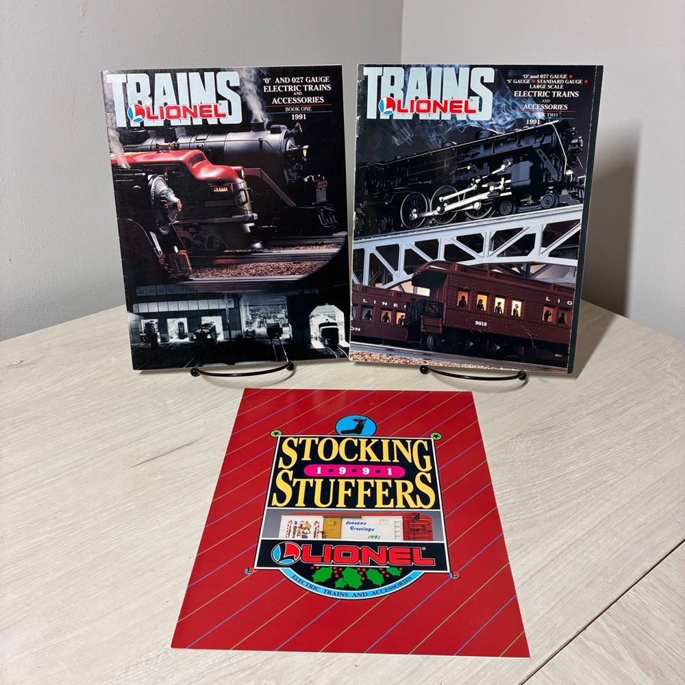 Vintage Lionel Trains 1991 Catalog Lot Book One Two Stocking Stuffers PB